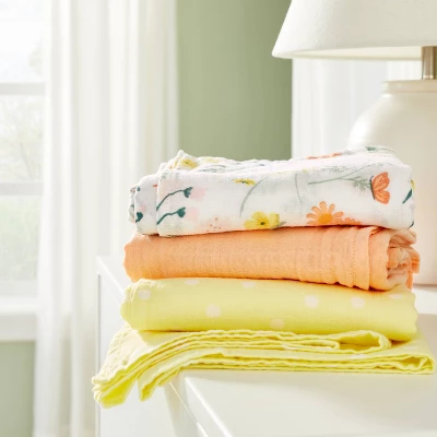 Muslin Swaddle Blanket - Cloud Island™ Garden Floral - 3pk 1 Muslin Swaddle Blanket - Cloud Island™ Garden Floral - 3pk