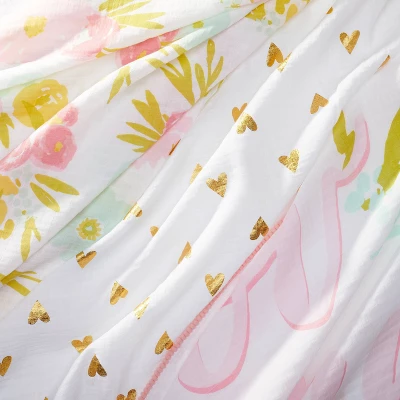 Muslin Swaddle Blankets Floral 3pk - Cloud Island™ Pink 2 Muslin Swaddle Blankets Floral 3pk - Cloud Island™ Pink - Image 2