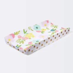 Plush Changing Pad Cover Floral - Cloud Island™ Gold 5 Plush Changing Pad Cover Floral - Cloud Island™ Gold -Cloud Island GUEST ada363a0 35d6 4aa7 8997 fbd00d6262ae